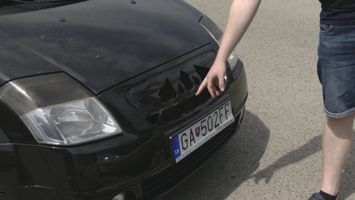 Poškodené auto pána Martina Jonása.