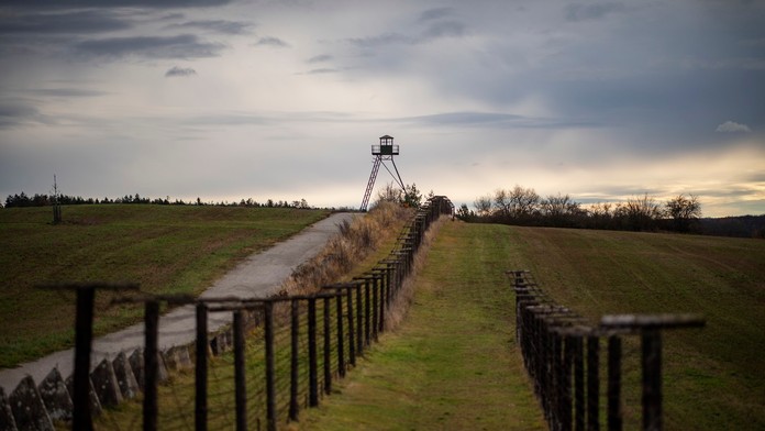Kuriózny prípad z Česka: Nemeckého turistu vyhostili, pretože sa počas hlbokej totality pokúsil ujsť na Západ