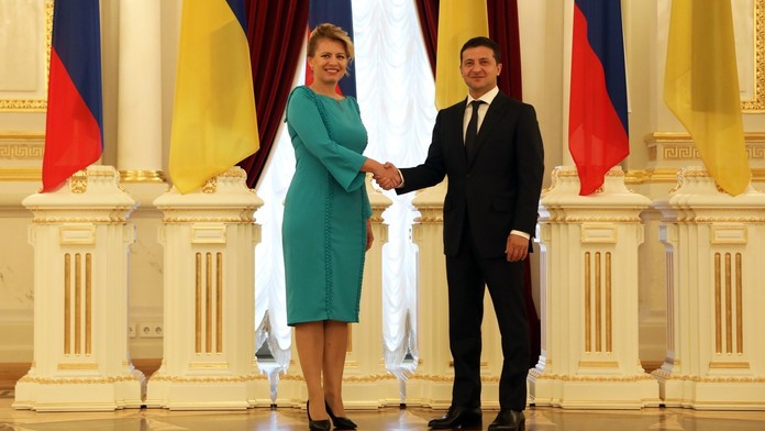 kauza exkrementy.mp4