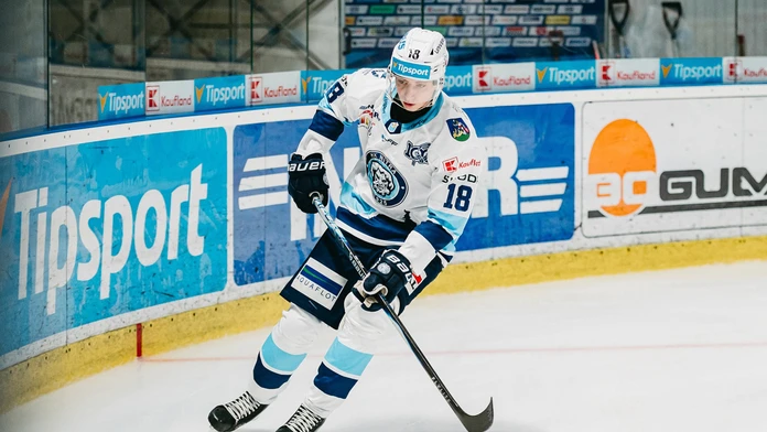 Ide v šľapajach slávneho brata. Veľký talent vymenoval tímy NHL, ktoré ho kontaktovali (rozhovor)