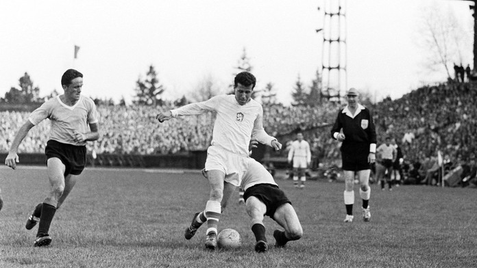 Zoradili top stovku najlepších európskych futbalistov v histórii. Československá legenda predbehla i Mbappého