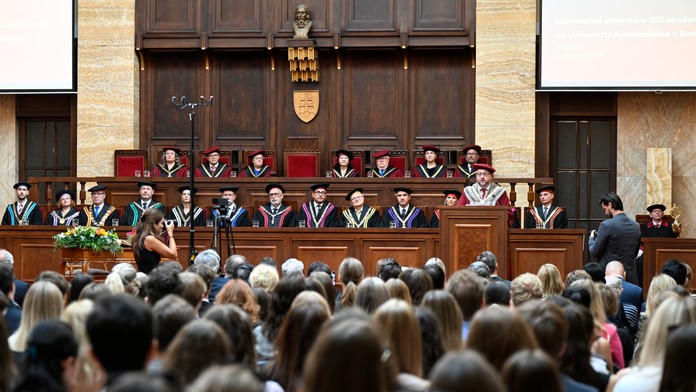 Každé druhé dieťa z najchudobnejších slovenských rodín ide na vysokú, ukázala štúdia