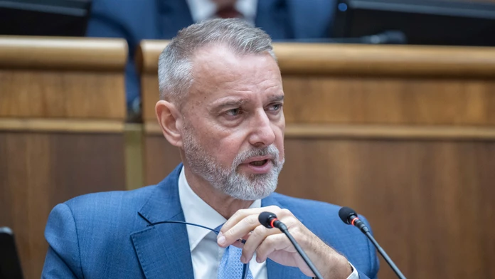 Spolupráca Hlasu s Republikou? Raši si to nevie predstaviť