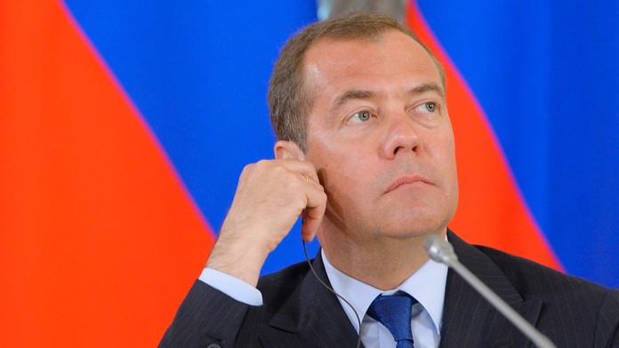 Alpská lyžiarka Irene Curtoniová reaguje v cieli slalomu vo Flachau.