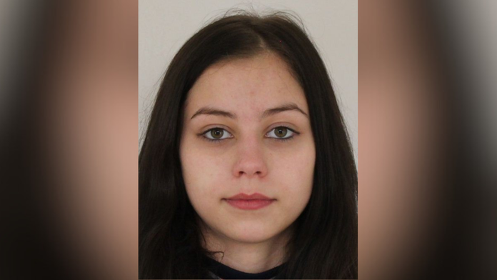 Polícia pátra po 23-ročnej Laure. Naposledy ju videli pred tromi dňami v žilinskom nákupnom centre