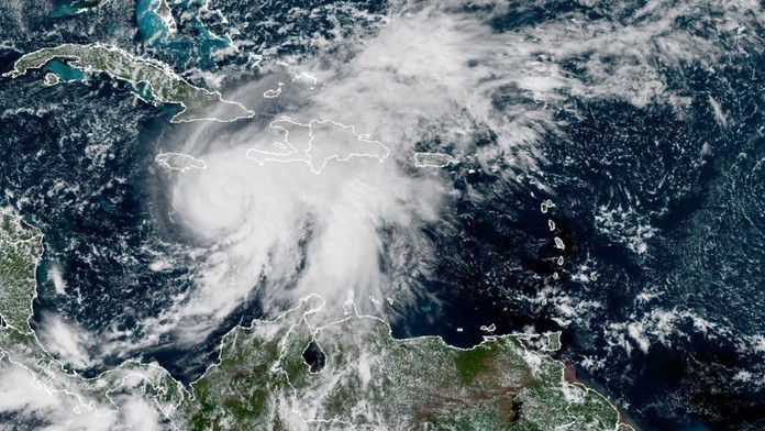 Karibik v pohotovosti: Hurikán Melissa zosilnel na 4. najvyššiu kategóriu