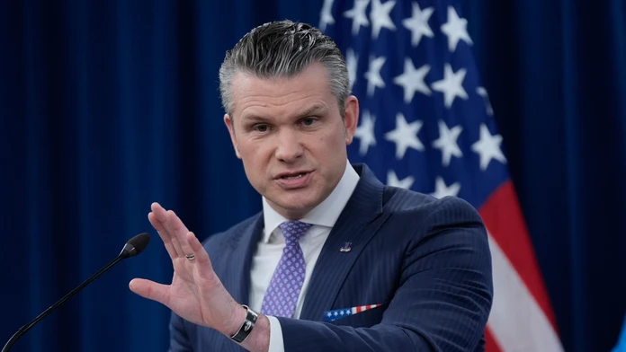 Šéf Pentagónu odmietol potvrdiť, že USA budú brániť spojencov z NATO. Bolo by to na rozhodnutí Trumpa