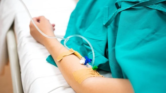 Nevinné uštipnutie na dovolenke pripravilo Júliu takmer o život. Buď operácia alebo márnica, povedal jej chirurg