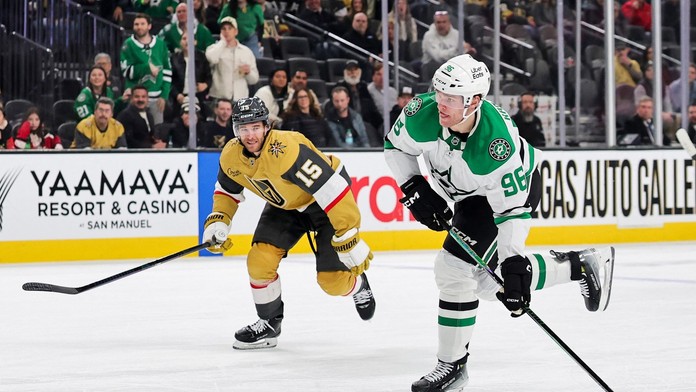 Hviezda Dallasu sa z olympiády vrátila so zranením. Dĺžku absencie v klube zatiaľ nepoznajú