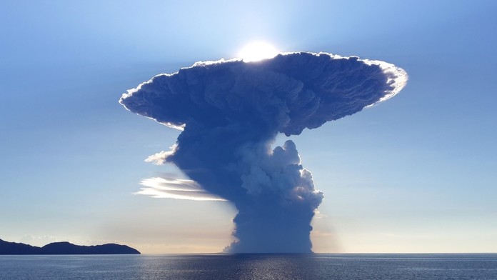 Vybuchla sopka v Indonézii