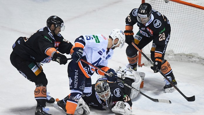 Slovan vydrel víťazstvo až v predĺžení. Košice uspeli v derby, Nitra chytá formu
