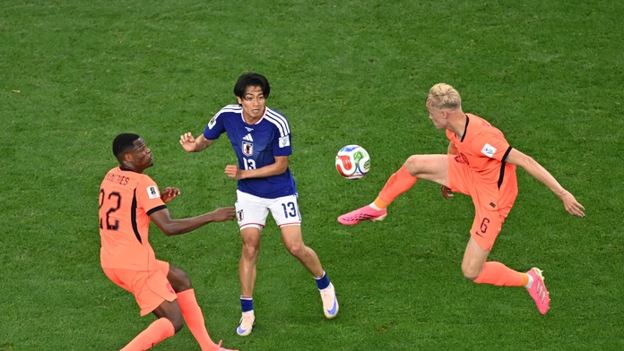 Holandsko dvakrát stratilo vedenie. Japonsko v závere dokázalo mentálnu odolnosť