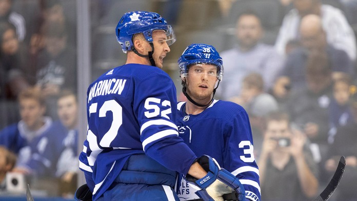 Auston Matthews z Toronta v príprave.