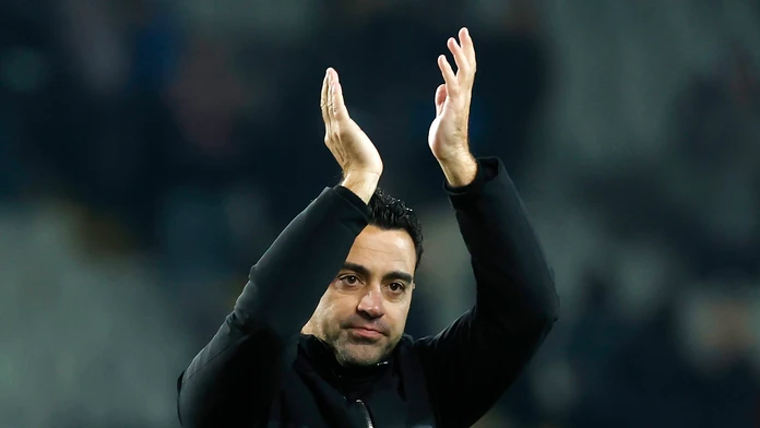 Xavi končí na lavičke Barcelony