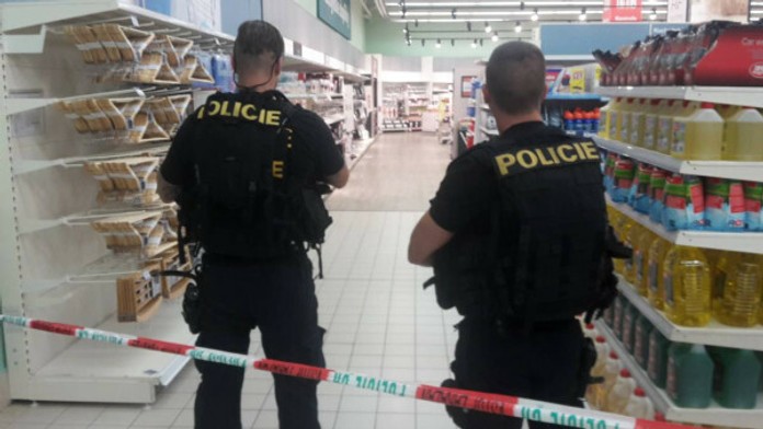 Vražda v pražskom hypermarkete
