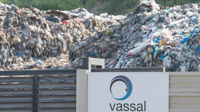 Skládka v Podunajských Biskupiciach, na ktorej bude geologický prieskum. Má preukázať možný vplyv nelegálnej skládky na kvalitu 