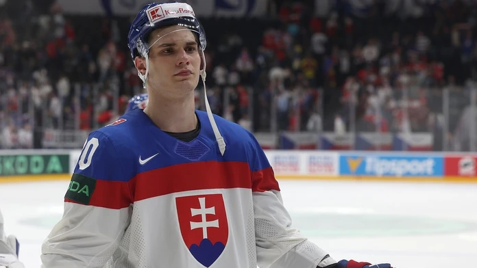 Hokejový zväz reaguje na Slafkovského kritiku: V budúcnosti by sa mal podobných komentárov zdržať