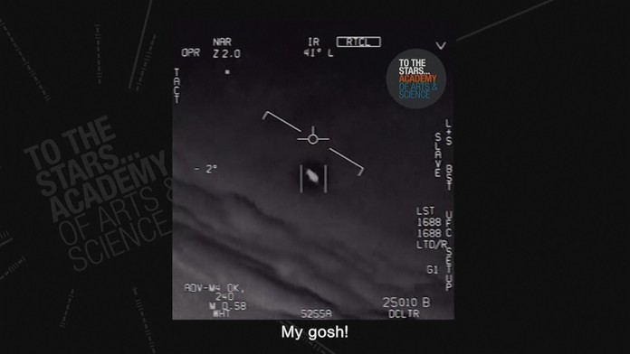 Záhadný lietajúci objekt, ktorý zaznamenal pilot americkej stíhačky.