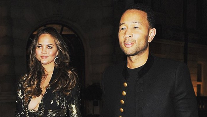 Chrissy Teigen s manželom Johnom Legendom