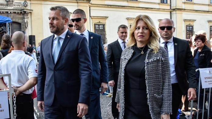 Kai Havertz z Leverkusenu reaguje po dueli na pôde Dortmundu.