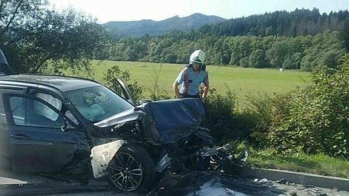 Statočný a krásna