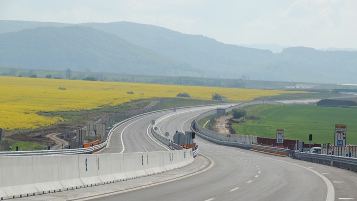 Nový úsek rýchlostnej cesty R2 Zvolen východ – Pstruša.