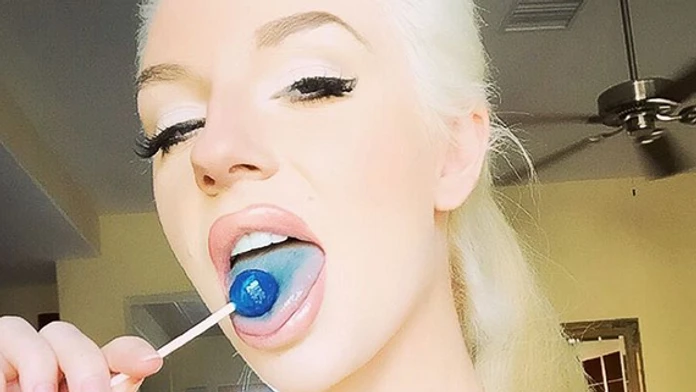 courtney.jpg