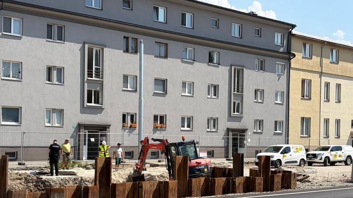 FOTO: Únik plynu ochromil Žilinu. Evakuovali celú ulicu aj autobusovú stanicu