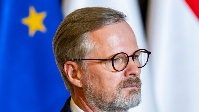 Fialov odkaz Ficovi: Neblokujte 18. balík sankcií proti Rusku