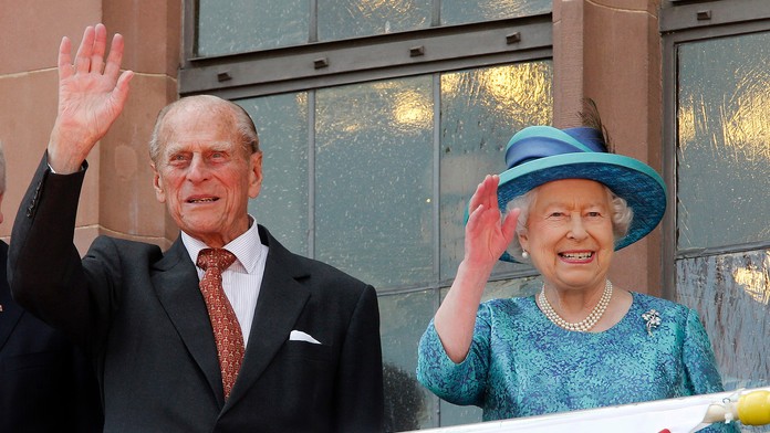 Kráľovná Alžbeta II. a jej manžel princ Philipe