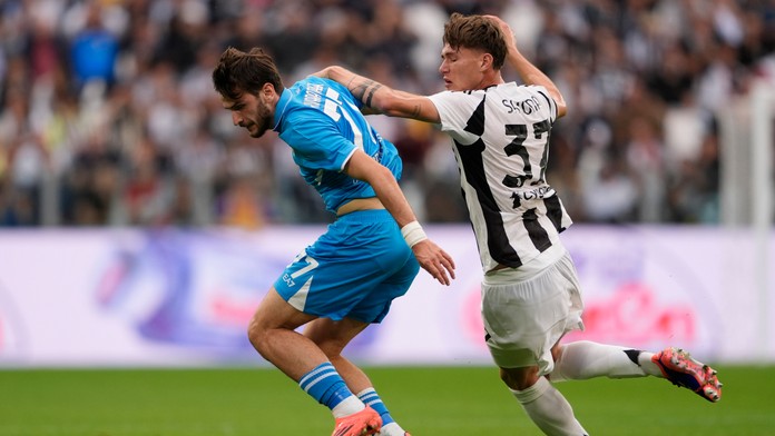 Juventus ešte neinkasoval a nič na tom nezmenil ani Neapol. V Taliansku videli aj hororovú zlomeninu