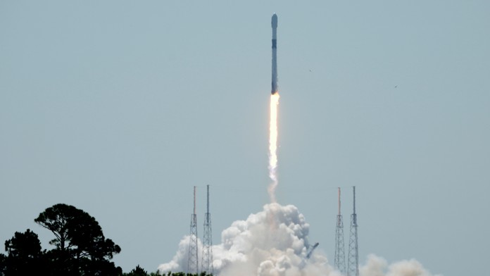 Vesmírny teleskop Euclid odštartoval na svoju misiu. Bude skúmať dve najväčšie záhady vesmíru