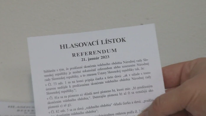 Spoznali sme počet Slovákov, ktorí chcú hlasovať v referende zo zahraničia