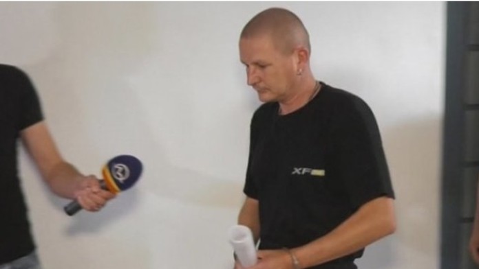 Martin, ktorý strieľal z balkóna v Banskej Bystrici na koscov.