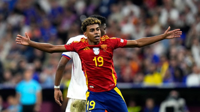 Na snímke španielsky futbalista Lamine Yamal.