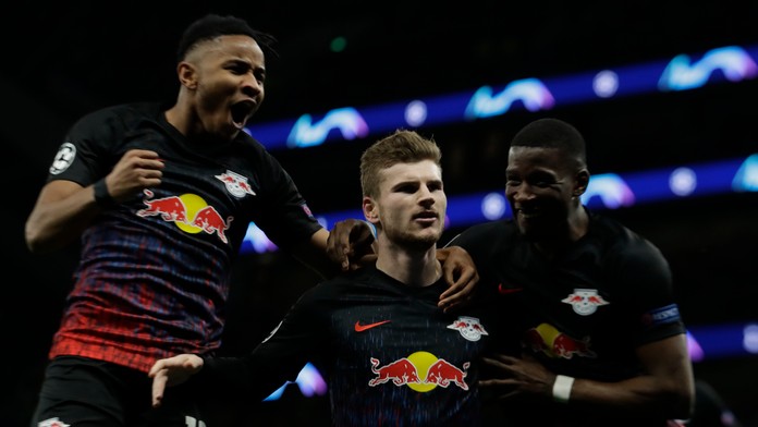 2402_Oteckovia_24_02_P30_r20e31_Po_17_55__12___Voyo.mp4