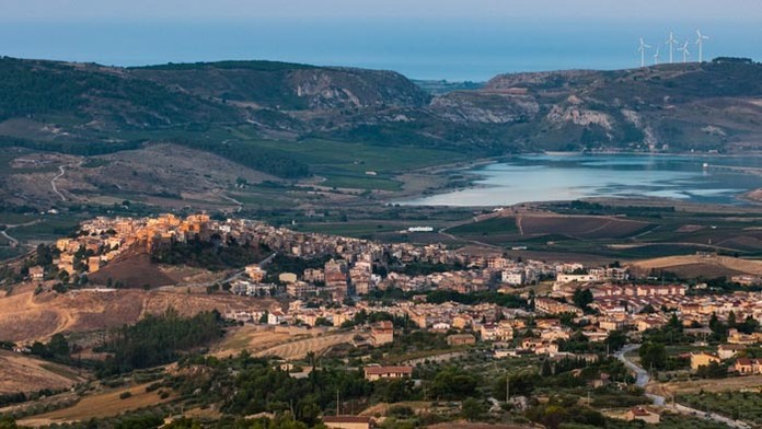 Tenista Nikoloz Basilašvili v 3. kole na Australian Open.