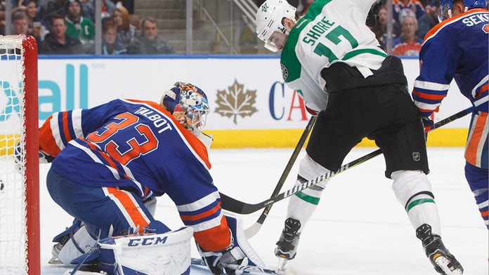 Hokejisti Edmontonu Oilers deklasovali v zámorskej NHL Dallas Stars 7:1.