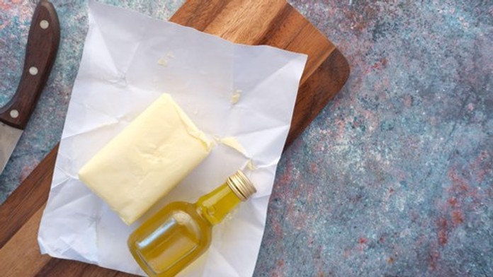 Maslo a jeho vplyv na dĺžku života: Nová štúdia naznačuje výhody rastlinných olejov