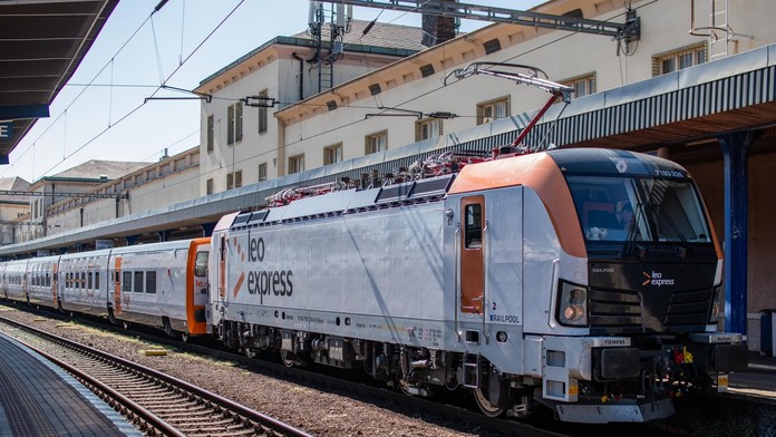 Leo Express