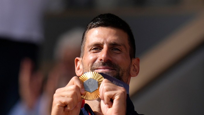 Djokovič zdolal Alcaraza, získal zlatú medailu vo dvojhre