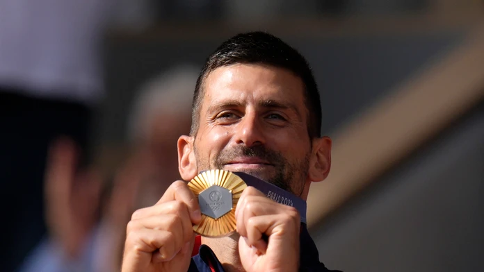 Djokovič zdolal Alcaraza, získal zlatú medailu vo dvojhre