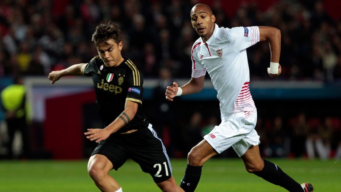 Paulo Dybala (vľavo) na archívnej snímke.