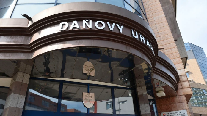 Tisícom Slovákov zostáva posledný deň. Dôležitú povinnosť už nemožno odložiť