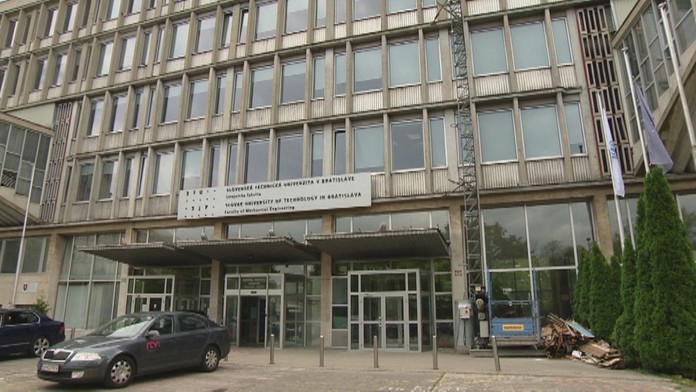 STU v Bratislave.