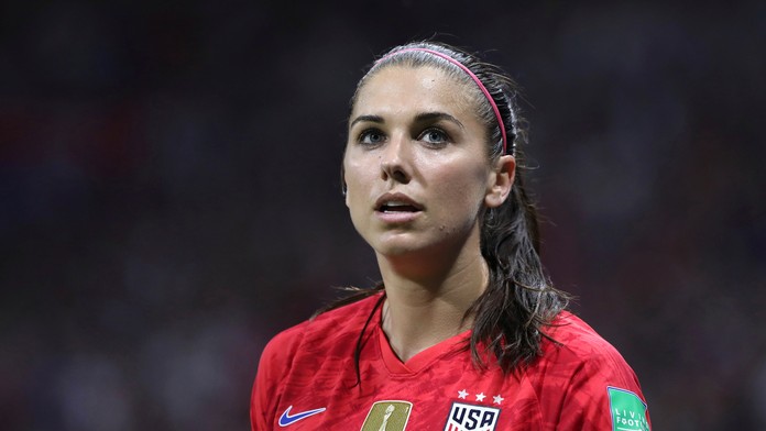 Američanka Alex Morganová v semifinále MS žien proti Anglicku.