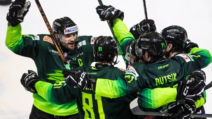 Výborná forma Žiliny, Spišiaci na Zemplíne vstali z mŕtvych. Nitra zdolala Slovan, derby pre Banskú Bystricu