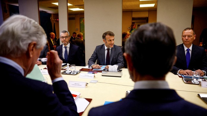 Zasadnutie národnej rady pre obranu a bezpečnosť