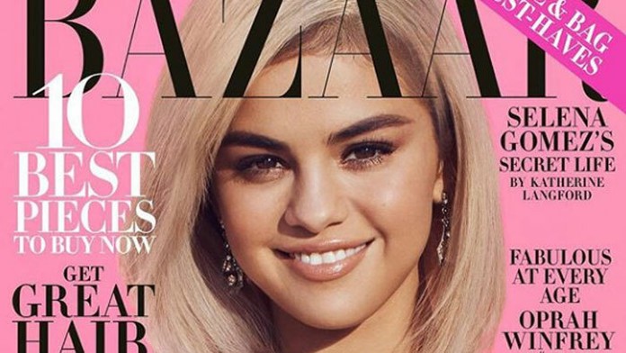 Olympijskí pracovníci bojujú so silným vetrom počas ZOH 2018.