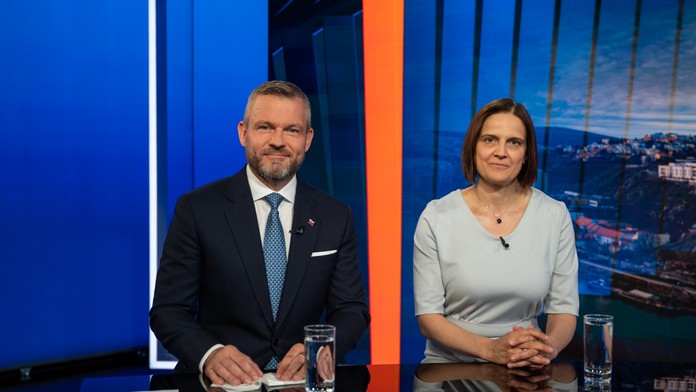 Peter Pellegrini a Mária Kolíková v Na telo.